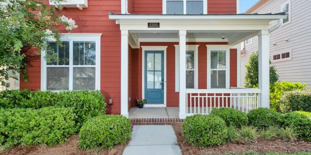 peeling exterior paint